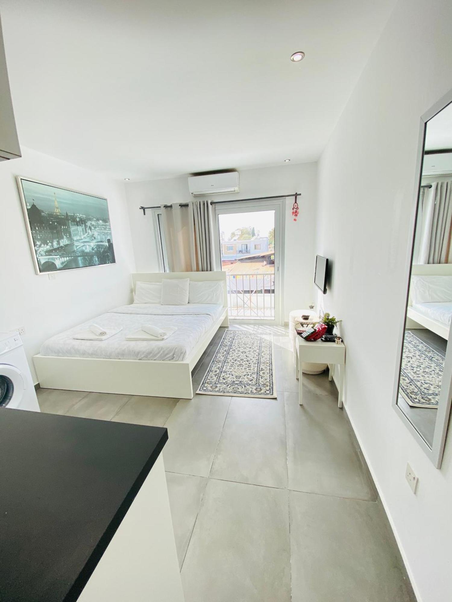 Papadavid Apartments Пафос Екстер'єр фото