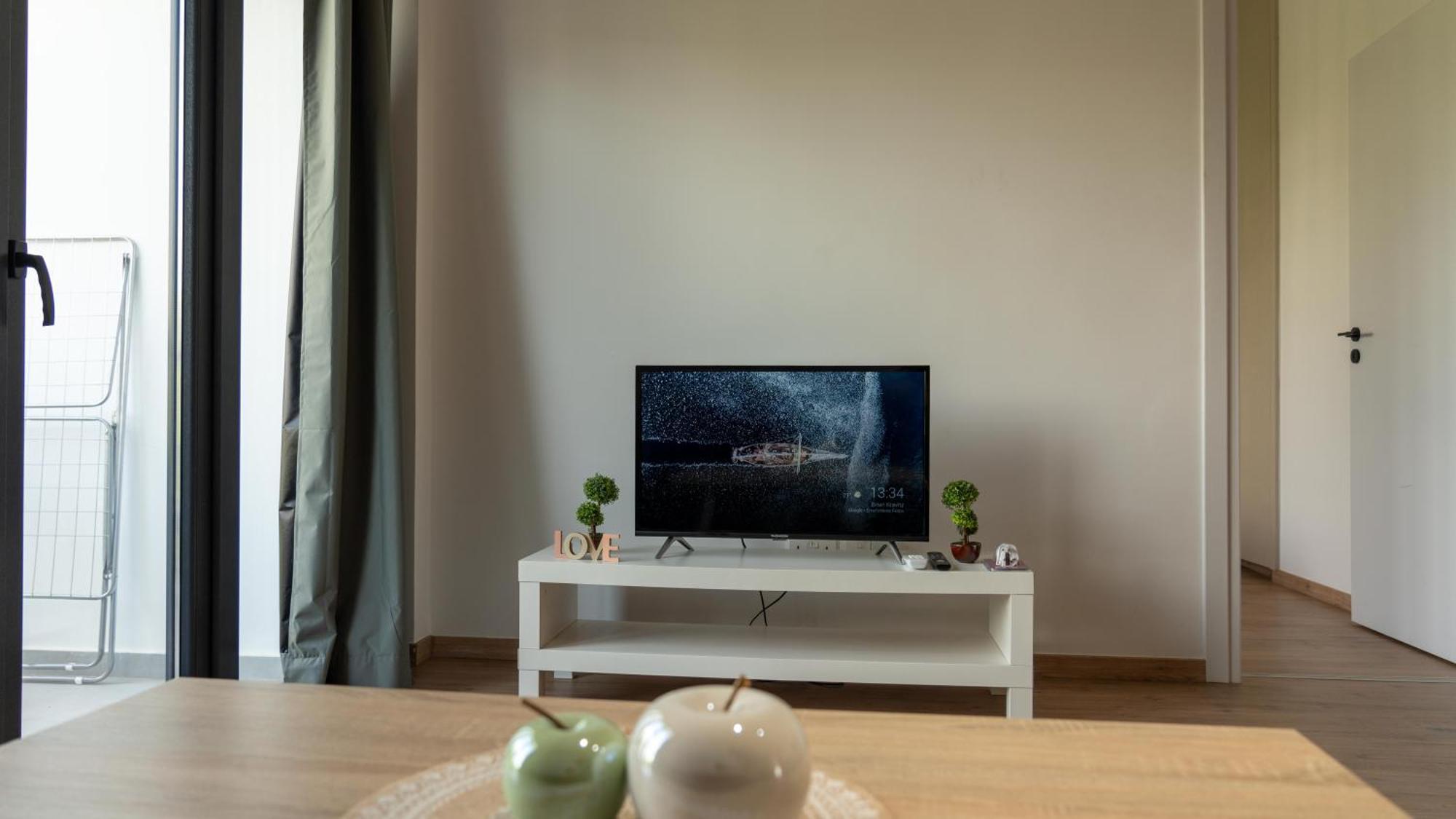 Papadavid Apartments Пафос Екстер'єр фото