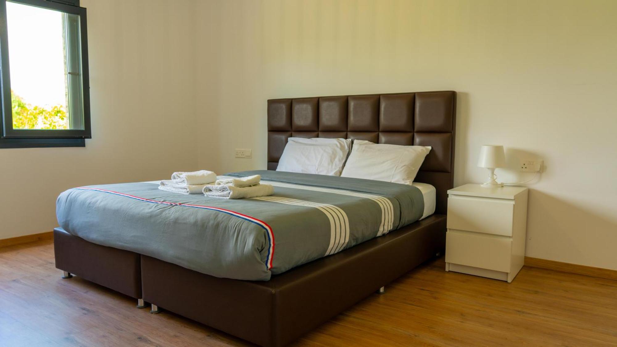 Papadavid Apartments Пафос Екстер'єр фото